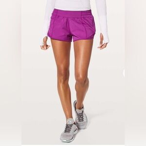 Lululemon Hotty Hot Short II *2.5" Regal Plum size 4 retail $58